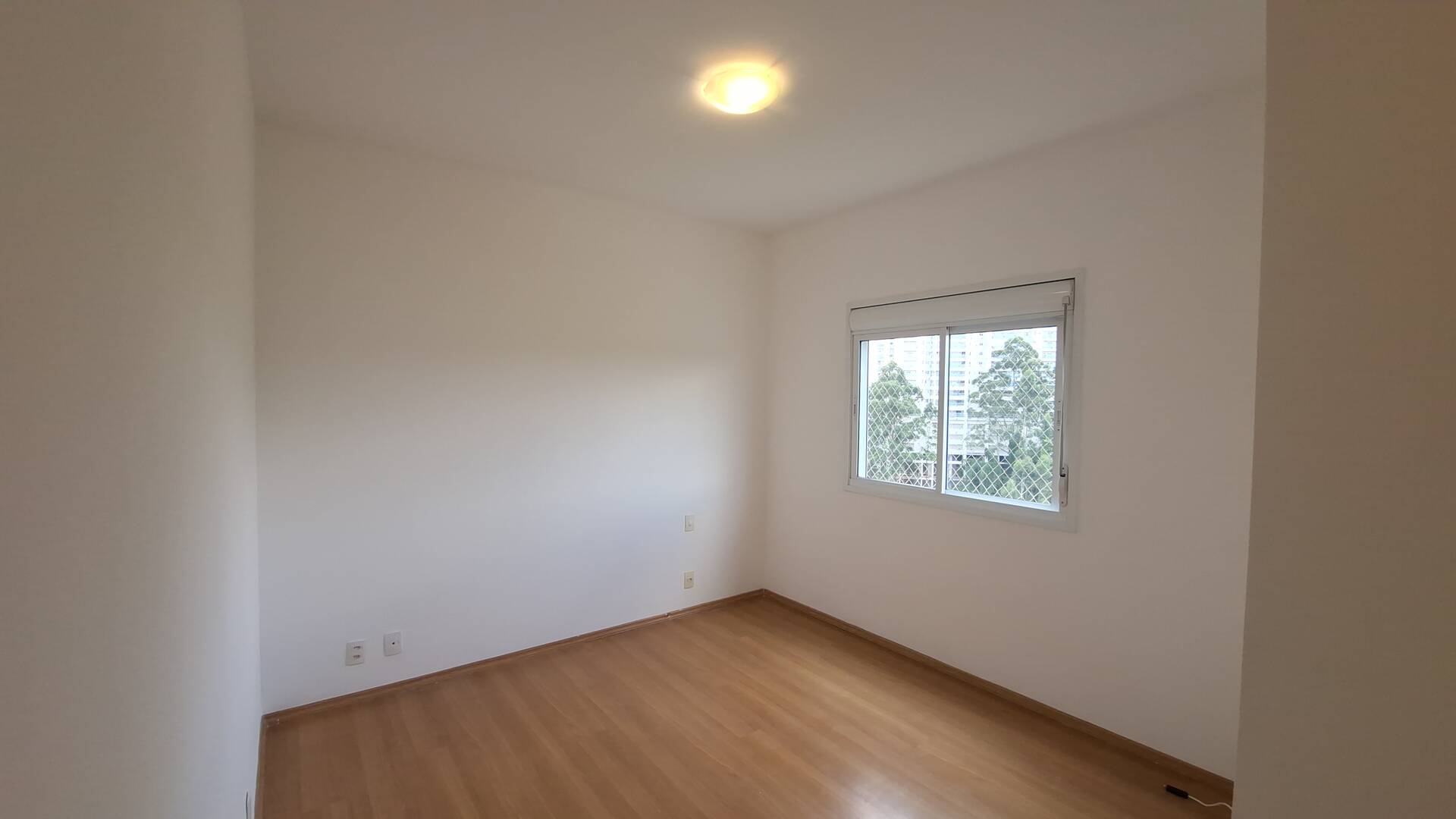 Apartamento para alugar com 3 quartos, 132m² - Foto 5