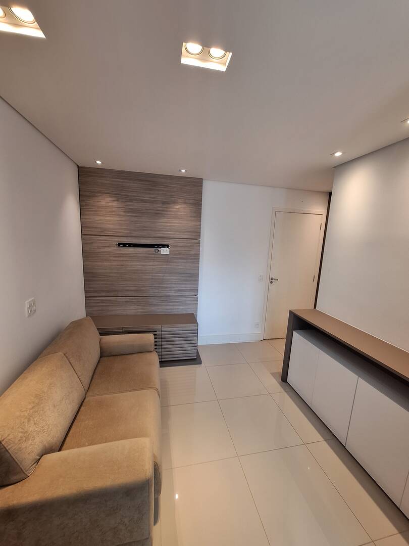 Apartamento para alugar com 1 quarto, 42m² - Foto 1