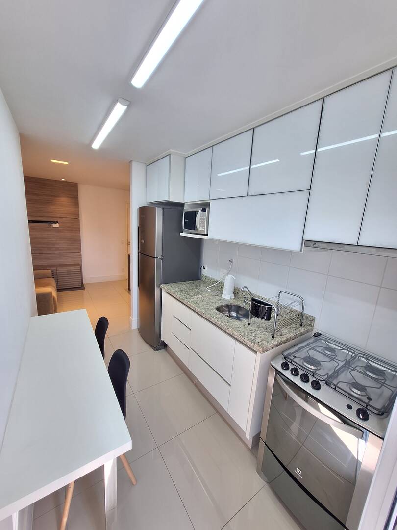 Apartamento para alugar com 1 quarto, 42m² - Foto 8