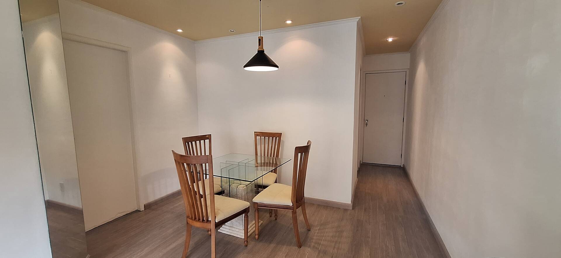 Apartamento à venda com 3 quartos, 78m² - Foto 2