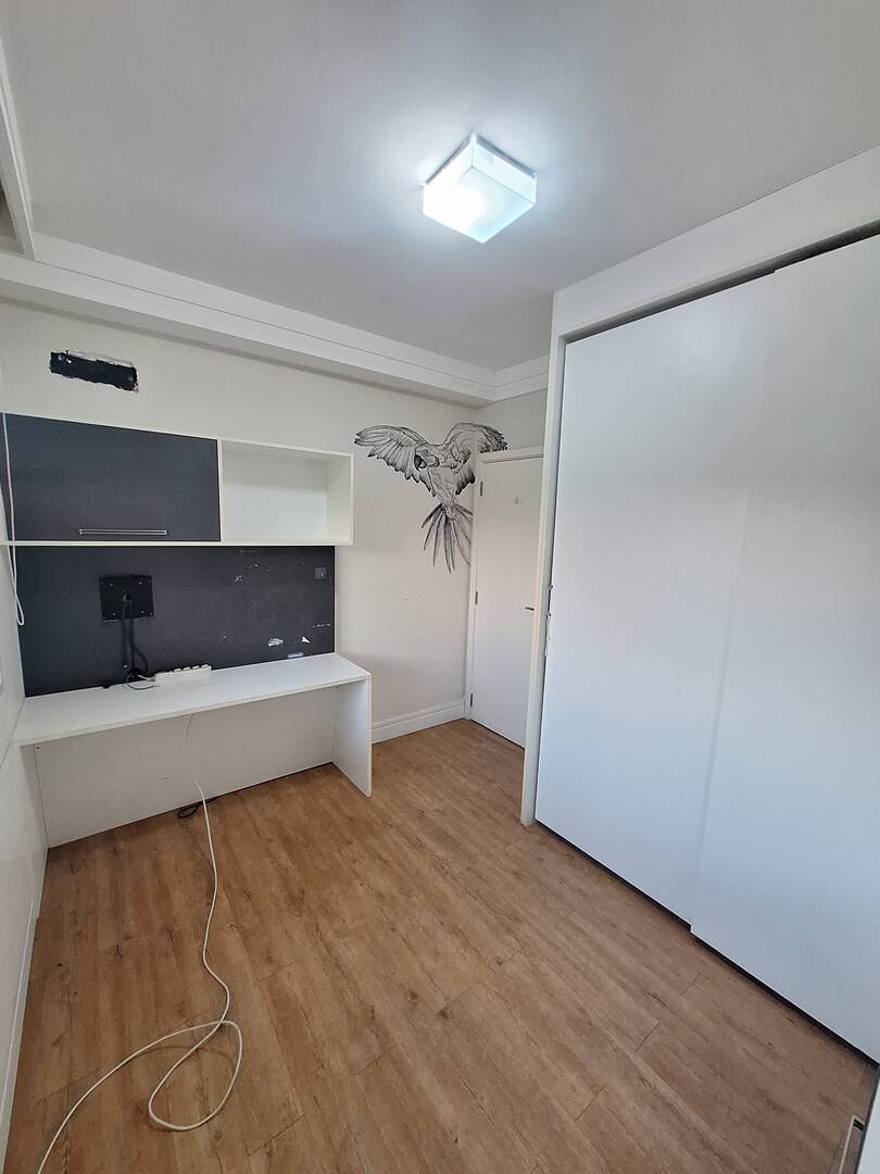 Apartamento para alugar com 4 quartos, 133m² - Foto 6